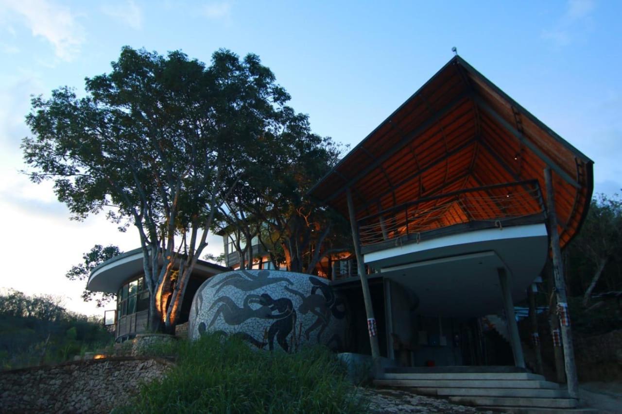 Bong Hostel Nusa Lembongan Ngoại thất bức ảnh