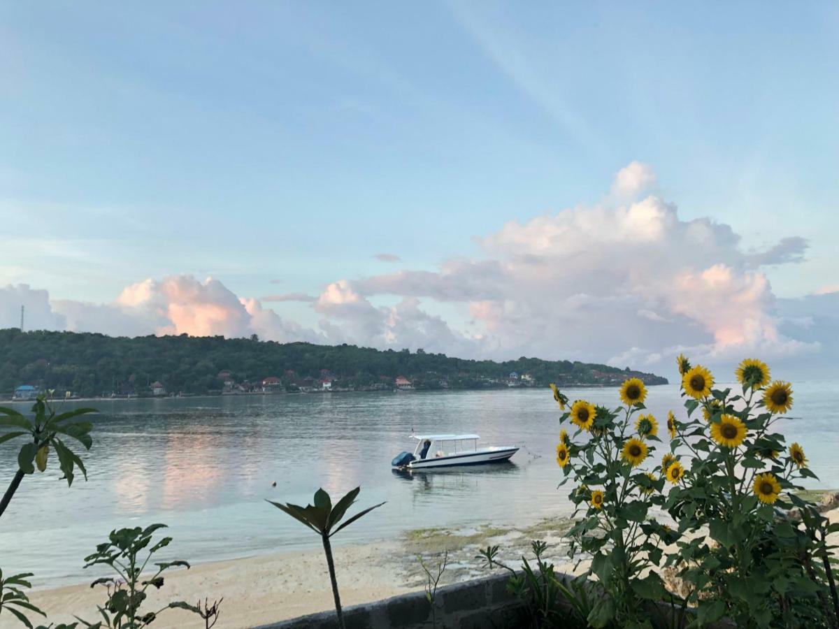 Bong Hostel Nusa Lembongan Ngoại thất bức ảnh