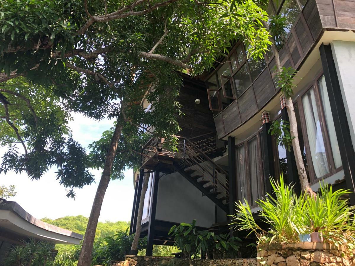 Bong Hostel Nusa Lembongan Ngoại thất bức ảnh
